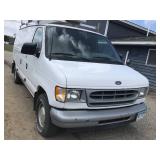 2001 Ford Econoline E150 Cargo Van