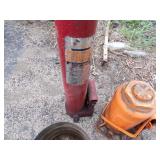 4 Hydraulic Jacks