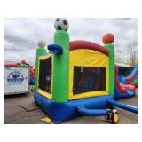 15 X 27 - 3-D Sports - 5 in 1 - Wet or Dry Bouncer with Slide