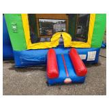 15 X 27 - 3-D Sports - 5 in 1 - Wet or Dry Bouncer with Slide