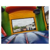15 X 27 - 3-D Sports - 5 in 1 - Wet or Dry Bouncer with Slide