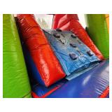 15 X 27 - 3-D Sports - 5 in 1 - Wet or Dry Bouncer with Slide