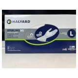 MSRP $200 Lot of 7 boxes (1,600 gloves!) by Halyard. 5 boxes of Premium Sterling SG Nitrile and 1 Synthetic Vinyl. Size L- Upgrade to professional-grade protection with high tactile sensitivity. Powde