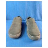 Brand New Minnetonka Men