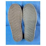 Brand New Minnetonka Men