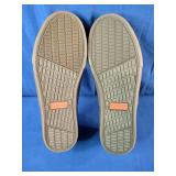 Brand New   Lugz Clipper Mens charcoal canvas slip-on sneakers with gum soles. Size 9