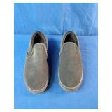 Brand New  Minnetonka Men