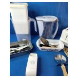 Large Lot of Kitchen Items