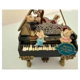 Enesco Vintage Music Mice-Tro Deluxe Action Grand Piano