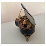 Enesco Vintage Music Mice-Tro Deluxe Action Grand Piano