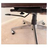 Executive Swivel Office Chair