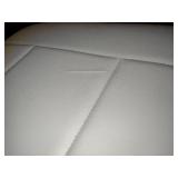 Lemi Adjustable Massage/Treatment Table