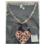 Ladies Two-Piece Animal Print PJs (XL)