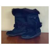 Ladies Winter Boots & Furry Ear Covers