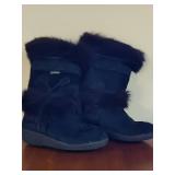 Ladies Winter Boots & Furry Ear Covers