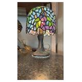 (2)Tiffany-style lamps