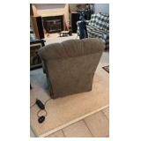 Power Lift Chair / reclinder.
