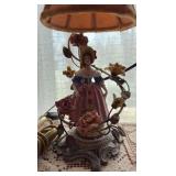 (4) lamps; (2) vases; (1) amethyst