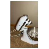 Kitchen Aid stand mixer