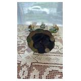 (4) lamps; (2) vases; (1) amethyst