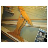 Wood framed quilters assembly aid...