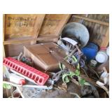 Vintage metal farm animal gear, chi...