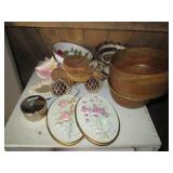 Vintage ceramic and wood home goods...