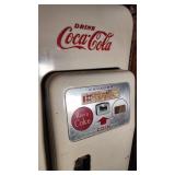 Coca-Cola Cavalier Coin-Op Vending Machine with Key (broken but could be copied)