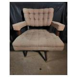 Vintage Upholstered Tufted Lounge Chair