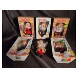 6 Disney Snow White And The Seven Dwarfs Doll Set ( five have their boxes)