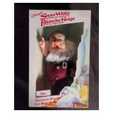 6 Disney Snow White And The Seven Dwarfs Doll Set ( five have their boxes)