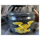 Vintage Enamel Tea Kettle Pair (Lot of 2)