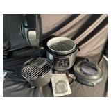 Ninja FD400 Foodi Deluxe TenderCrisp Pressure Cooker
