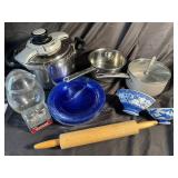 Mixed Kitchenware Assortment (Lot of 8)