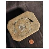 Octagonal Mother-Of-Pearl Inlay Trinket Box