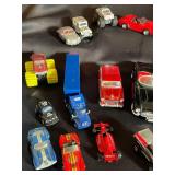 Mixed Die-Cast Toy Vehicle Lot of 17