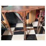 Wood Side Table with Scalloped Top & Turned Legs