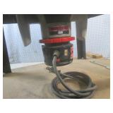 (EW3) Black & Decker Adjustable Rou...