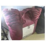 (G-1) ) 2 - 2-Packs of Faux Fur Dec...