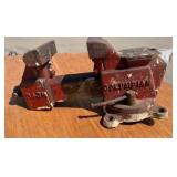 vintage Colombian D 43 – half inch bench vise