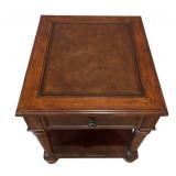 LLR - Vintage Pair of Wooden Accent Tables