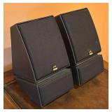 LLR - Two Polk Audio Monitor Series 2 Speakers