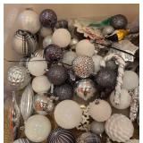 LLR - Assorted Festive Christmas Ornaments