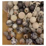 LLR - Assorted Festive Christmas Ornaments
