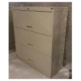 LL - Metal Cabinet