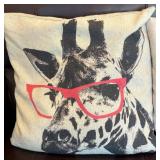 BR1 - Giraffe Motif Accent Pillows (Lot of 4)