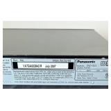 BR1 - Panasonic DVD-S53 DVD/CD Player with Remote