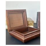 LR - Vintage Leather Wallet & Decorative Boxes (Lot of 4)