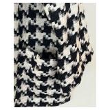 LR - Doncaster Silk Jacket Size 16 Black & White Textured Weave