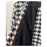 LR - Doncaster Silk Jacket Size 16 Black & White Textured Weave